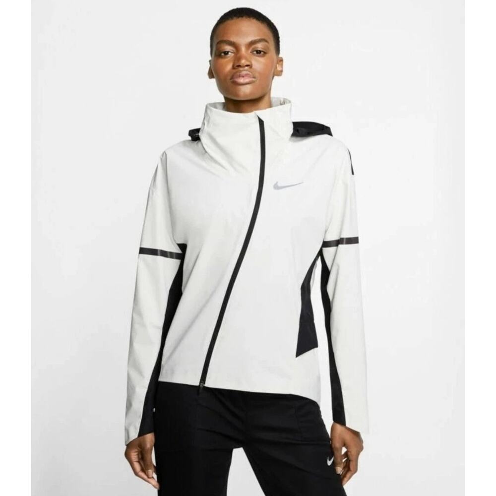 Nike Zonal Aeroshield Running Jacket Womens size extra small